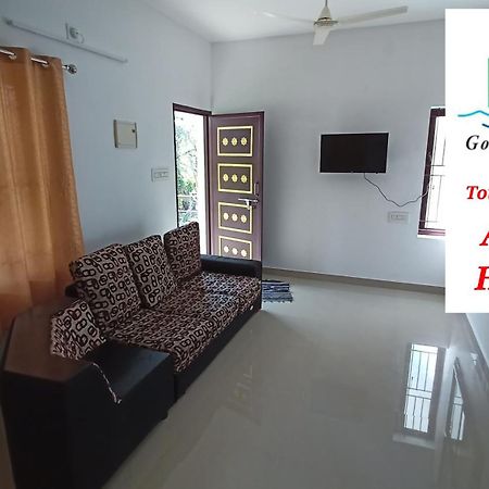 Space Villa Homestay Irimbranallur Exterior foto